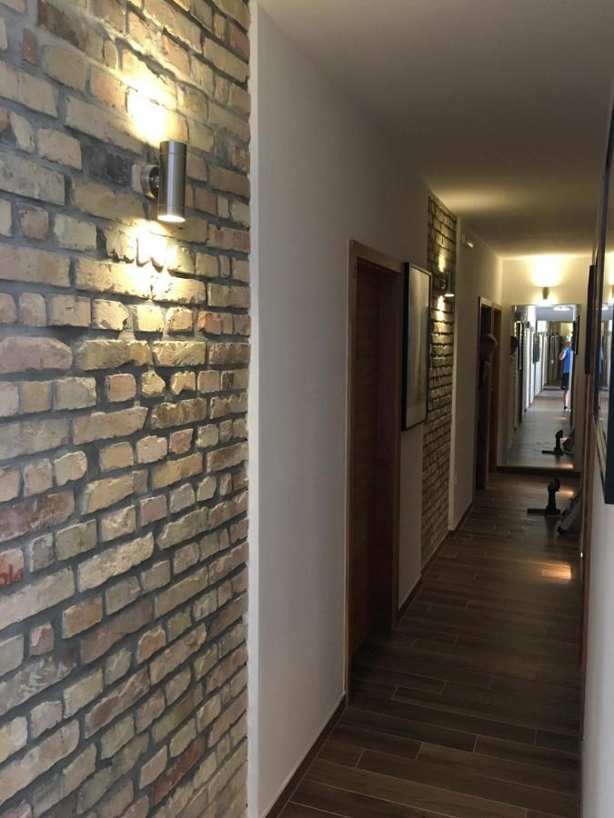 Apartment In The Heart Of Póla Kültér fotó