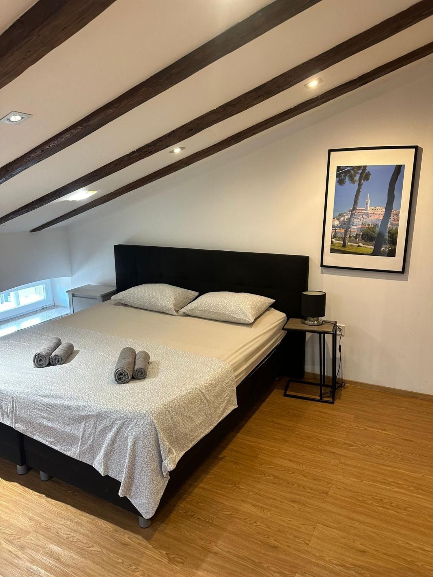 Apartment In The Heart Of Póla Kültér fotó