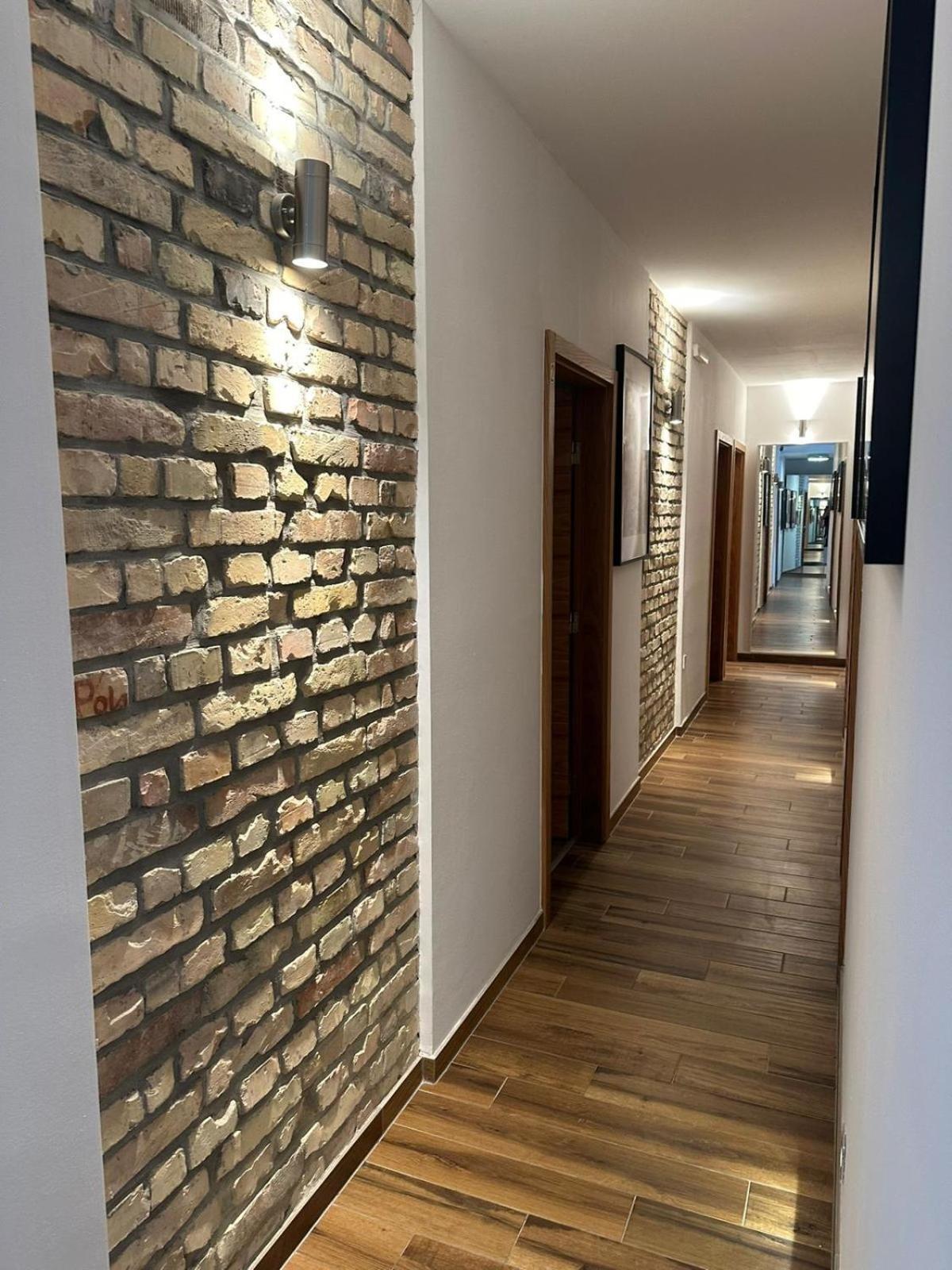 Apartment In The Heart Of Póla Kültér fotó